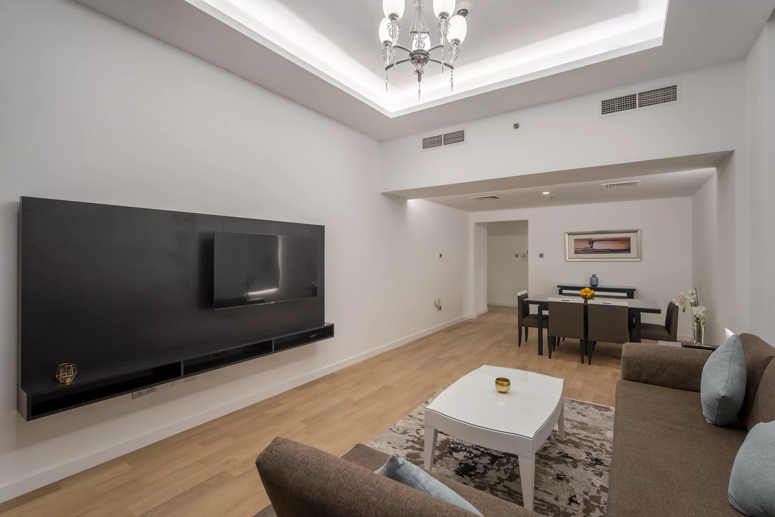 Rose Hotel Group 2 Bed Room Apartment with Balcony 6 DSC01648-HDR