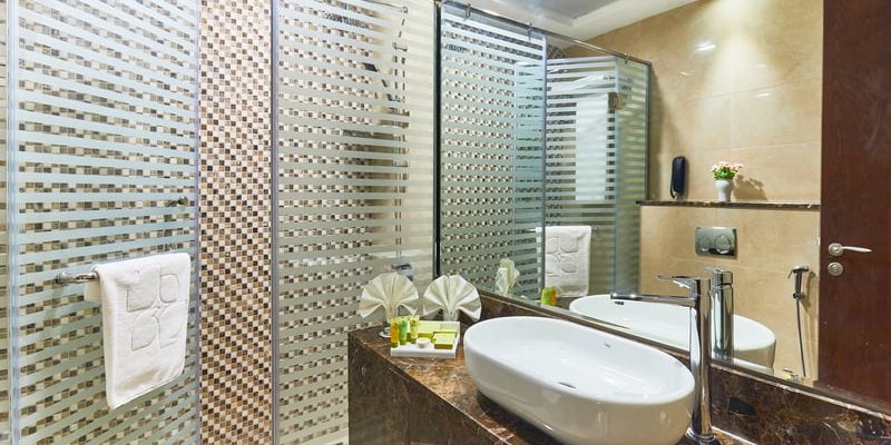 Classic King washroom