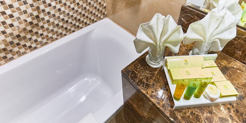 Classic King rest room